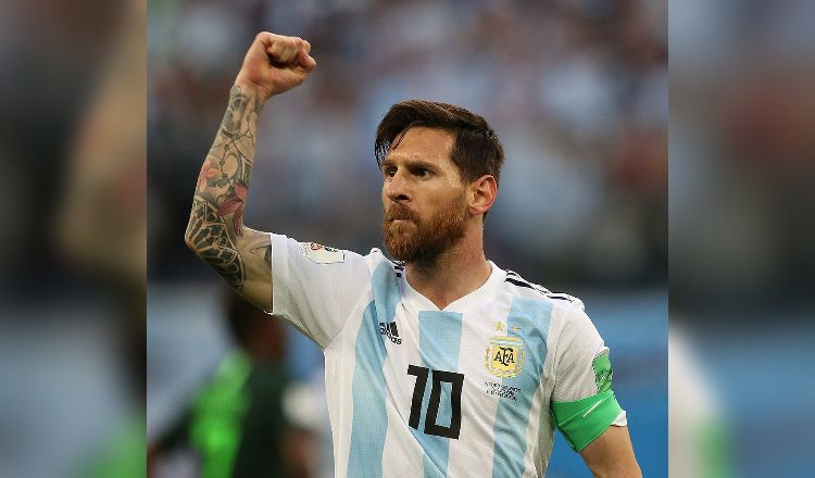 মেসিকে ব্যালন ডি'অর জেতাতে পিএসজি’র কাণ্ড!